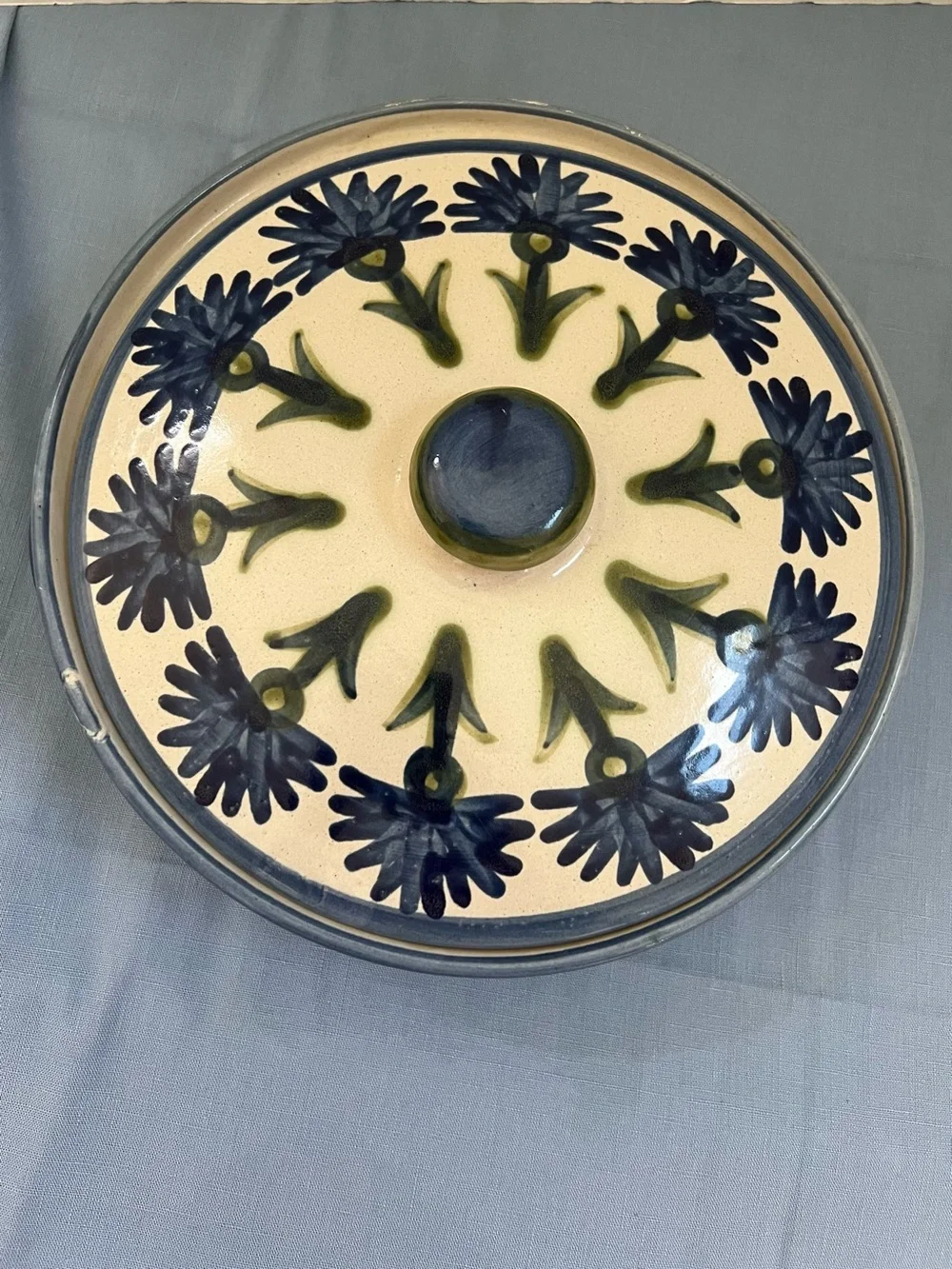 Louisville Stoneware Casserole Dish w/ Lid Blue Cornflower Bachelor Button 11”